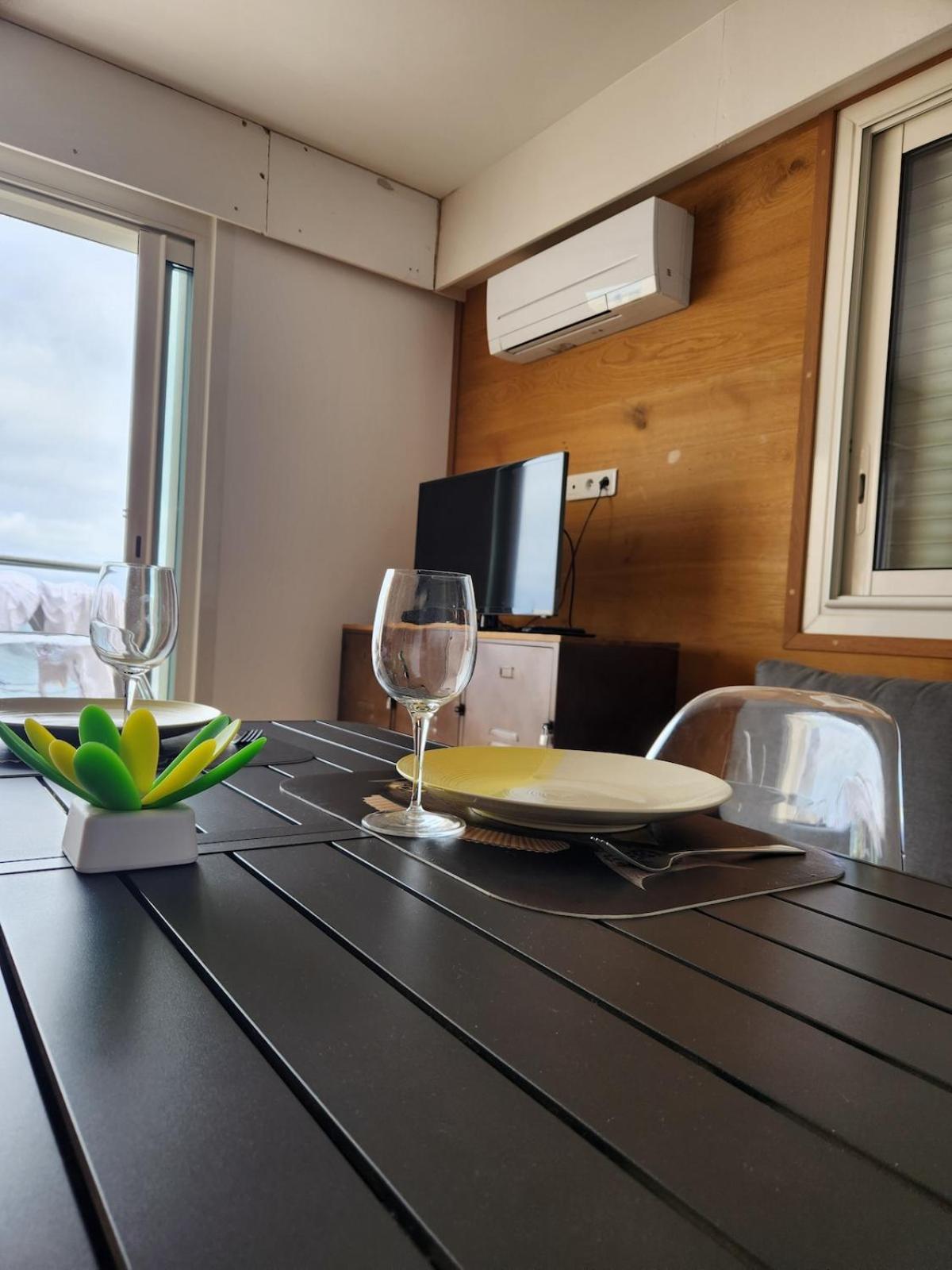 Tres Bel Appartement Cap Esterel Saint-Raphaël Buitenkant foto